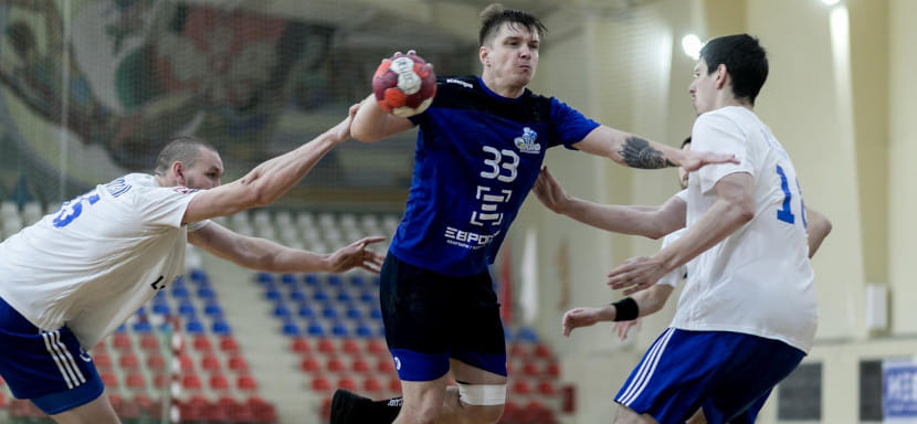 Кубок Лаврова. Левый крайний СКИФа Антон Волков: "Больше всего жду от поездки в Ставрополь встречу с семьёй" (ВИДЕО)