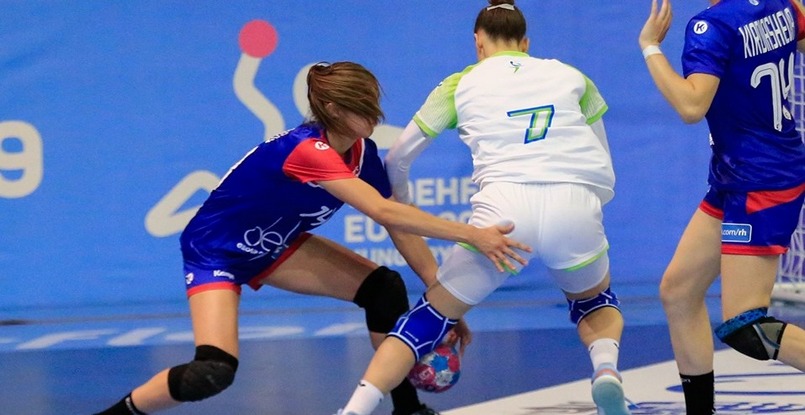 Чемпионат Европы (U-19). Тренер словенок Боян Воглар: "Матч с россиянками показал разницу в классе во всех компонентах гандбола"