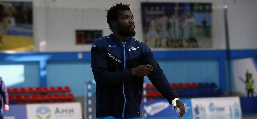 Балканы. Северомакедонский "Тиквеш" — новый клуб нигерийца Ани Обинны, выступавшего за "Зенит" и "Донских казаков"-ЮФУ