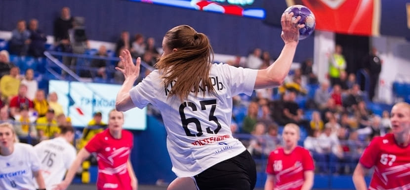 "Ростов-Дон" разгромил звенигородскую "Звезду" и сыграет против ЦСКА в финале женского Кубка России