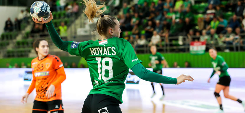 Венгрия. Правая крайняя "Ференцвароша" Анетт Ковач пропустит остаток сезона из-за травмы колена