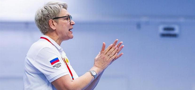 Оксана Роменская: "Будем формировать основной состав для международных матчей, которые запланированы на ноябрь"