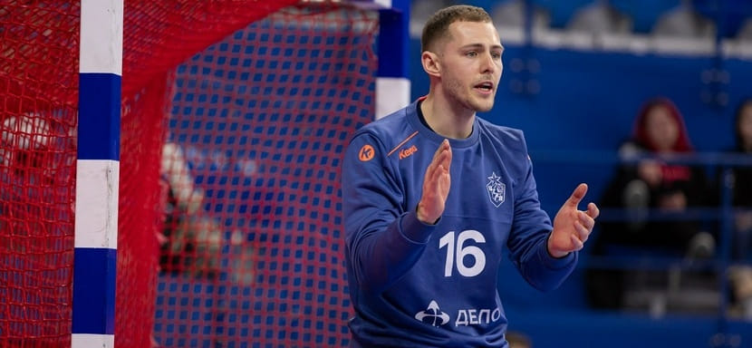 Дмитрий Холмов: "В Риихимяки вместо Европейской лиги я весь год перебирал картон"