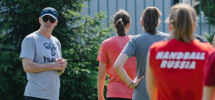 Младшая девичья сборная России (U-16). Алексей Гумянов: "Отбор в состав проходил очень тяжело. Все соревнования были отменены"