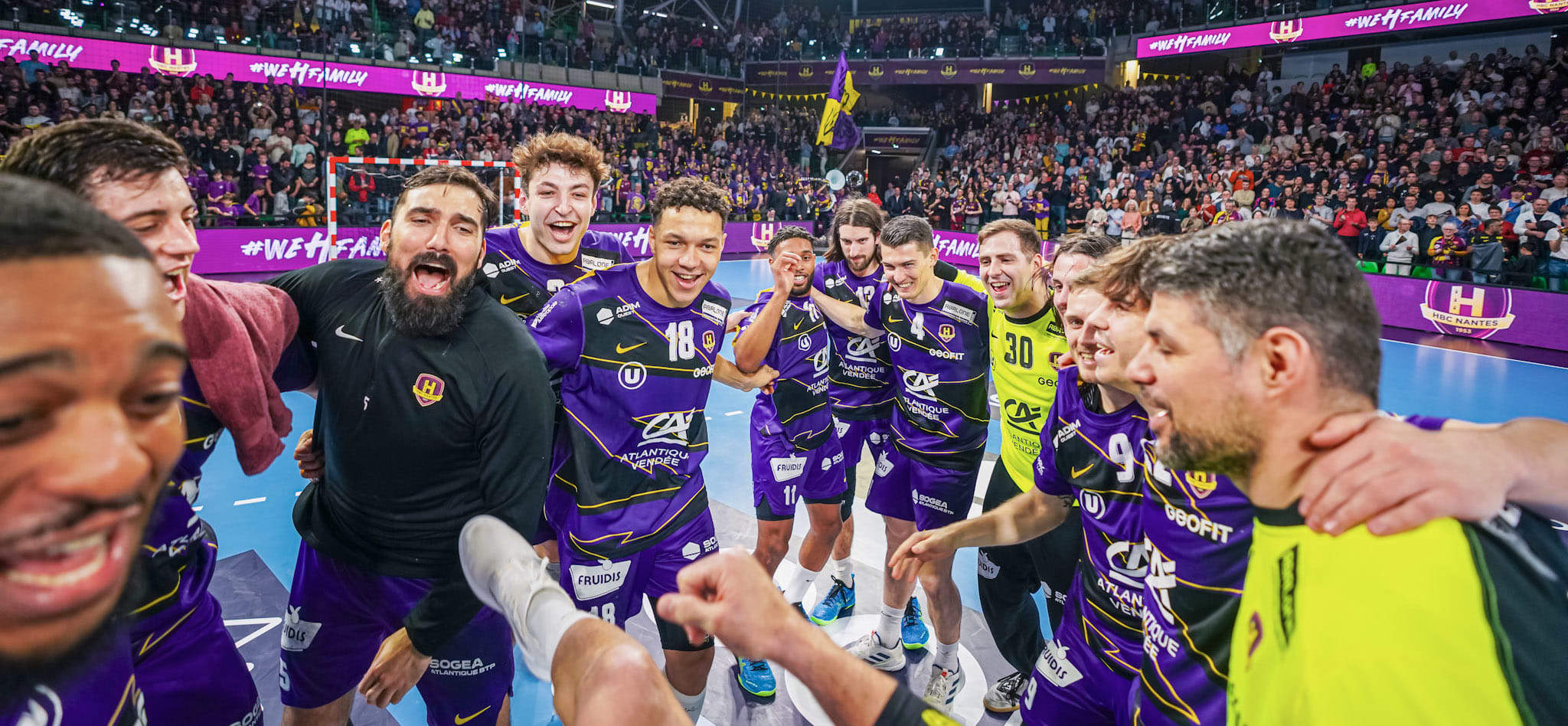 Франция. "Нант" во второй раз за четыре дня победил "Тулузу", очередные матчи чемпионата выиграли также "ПСЖ" и "Монпелье"