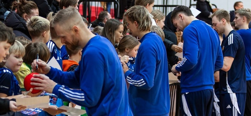 17 игроков сборной Исландии ведут подготовку к старту чемпионата Европы-2026