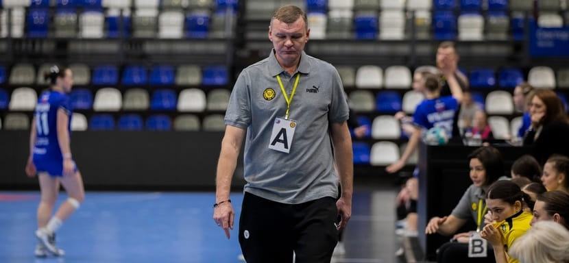 Тренерский штаб второй команды женского "Ростова" провёл мастер-класс для юных гандболисток