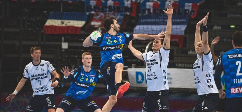 Бундеслига. Официально. Ромэн Лягард покидает "Райн Левен". Игрок договорился о досрочном расторжении контракта и будет выступать за "Экс"