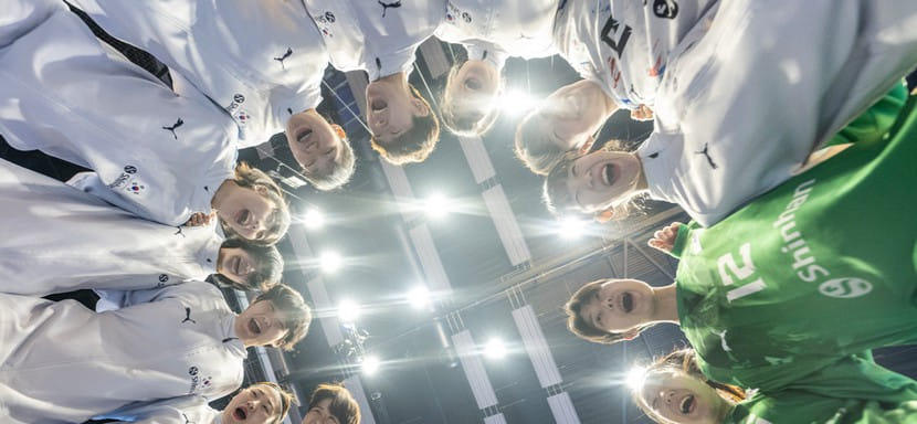 Сборные Южной Кореи и Японии идут без потерь после вторых матчей женского чемпионата Азии