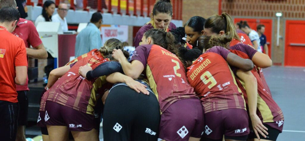 Из-за финансовых проблем во Франции один за другим клубы высылают в третий дивизион. Очередная жертва — "Ломм"