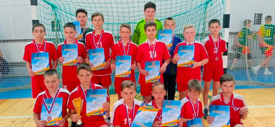 Россия. Борис Кажарин: "Хотя гандбол знаменит победами на Олимпийских играх, для некоторых он остаётся загадкой"