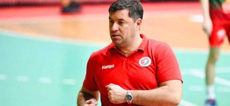 Беларусь. Главный тренер "Гомеля" Андрей Мочалов: "При неплохой игре не добиваемся результата, но упаднических настроений нет"