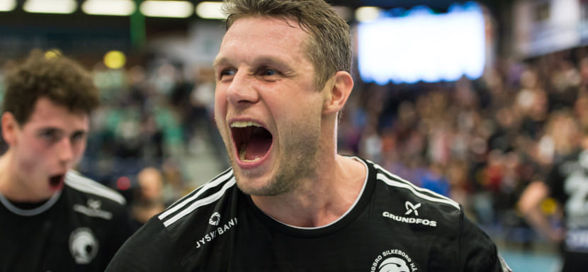 Дания. Прощальный матч Микаэля Кнудсена состоится 25 августа. На площадку выйдут "Бьеррингбро" и немецкий "Фленсбург"
