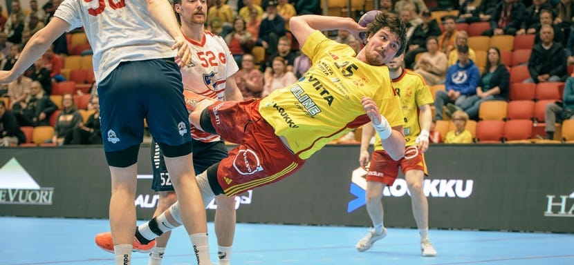 "Кокс" россиянина Виталия Шицко и белоруса Юрия Лукьянчука не смог выйти в финал чемпионата Финляндии