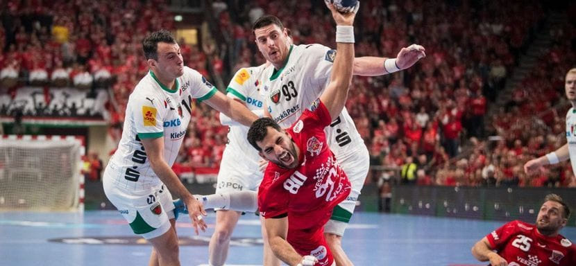 В мужской Лиге чемпионов сегодня состоятся два матча: "Веспрем" принимает "Берлин", а "Нант" встретится с "Барселоной"