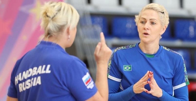 Суперлига. Женщины. Голкипер ЦСКА Шана Массон: "Многие не верят, что в сорок лет можно получать удовольствие от тренировок"