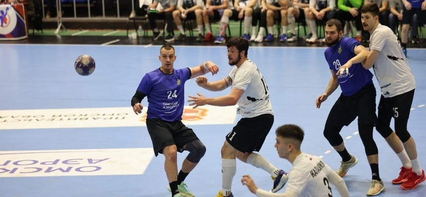 "Пермские медведи" и петербургский "Зенит" добились гостевых побед в пятничных матчах мужского чемпионата России