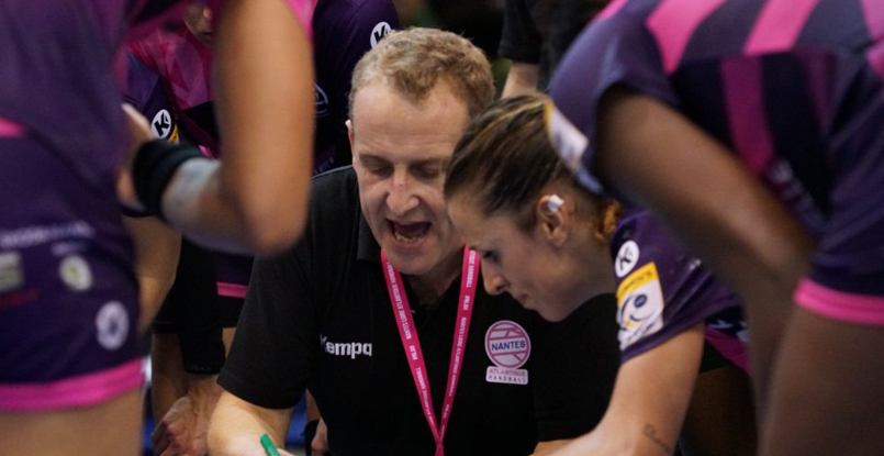 Франция. Экс-рулевой "Ростов-Дона" Фредерик Бужан официально покинул пост главного тренера женской команды "Нанта"