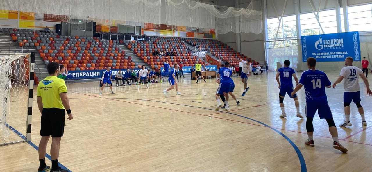 На гандбольном турнире VI летней Спартакиады молодёжи в Салавате определились участники четвертьфиналов