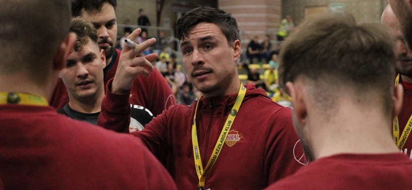 Венгрия. "Шиофок" назвал имя преемника Уроша Брегара на посту главного тренера. Это молодой специалист Эндре Кои