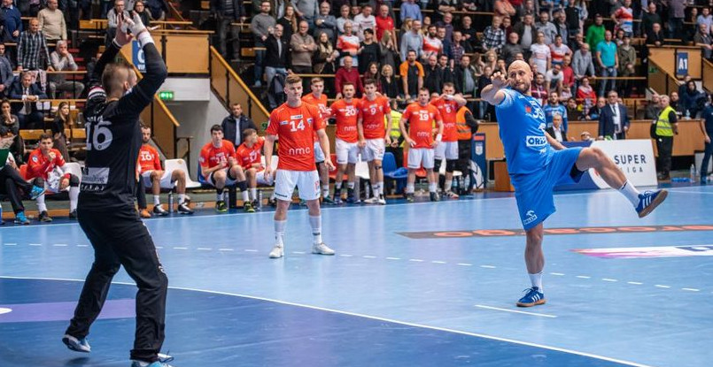 Галопом по Европе. Преддверие "cвященной войны". Как Игропуло "Вислу" спасал