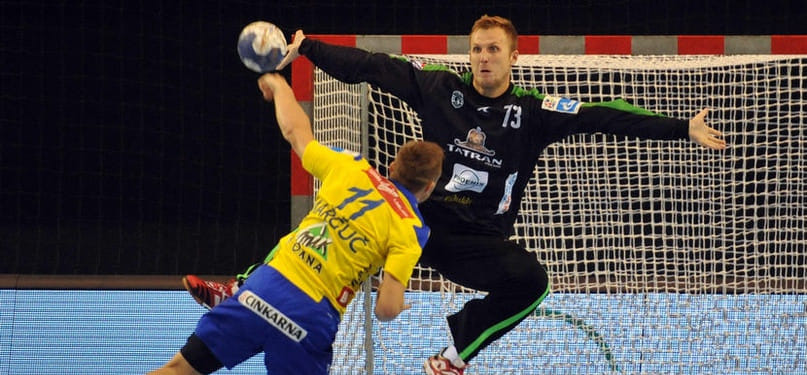 СЕХА-Газпром-лига. Спасение голкипера "Татрана" Игоря Чуприны вошло в пятерку лучших сэйвов мая (ВИДЕО)