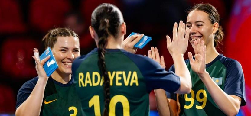 Сборная Казахстана избежала последнего места на женском ЧМ-2025, обыграв в утешительном турнире команду Ирана