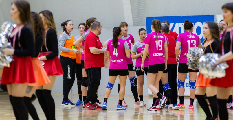 Суперлига. "Домашняя" суббота: битва аутсайдеров в Уфе, тайм-феерия в Ставрополе