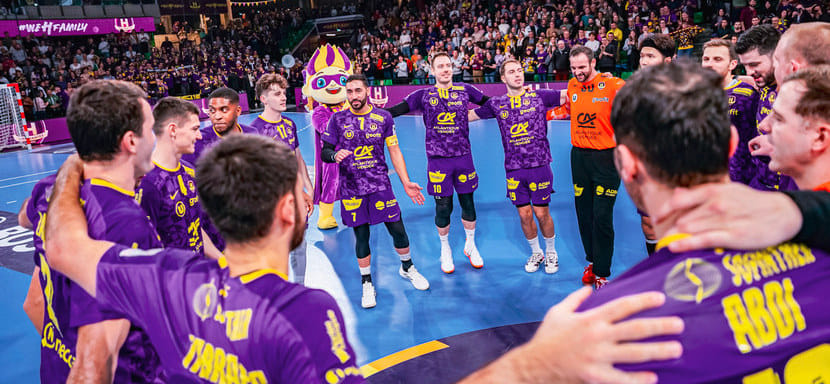 "Нант" сократил отставание от "Пари Сен-Жермен" после победы над "Эксом" и ещё один результат воскресенья в чемпионате Франции