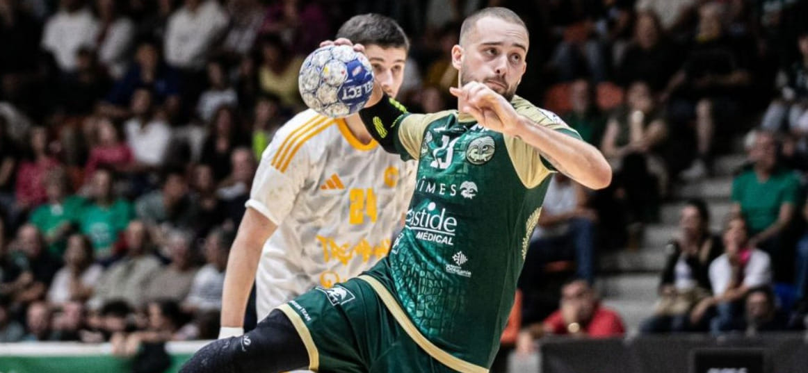 В матче 2-го тура французского чемпионата среди мужских команд "Ним" дома выиграл с разницей в два мяча у "Трамбле"