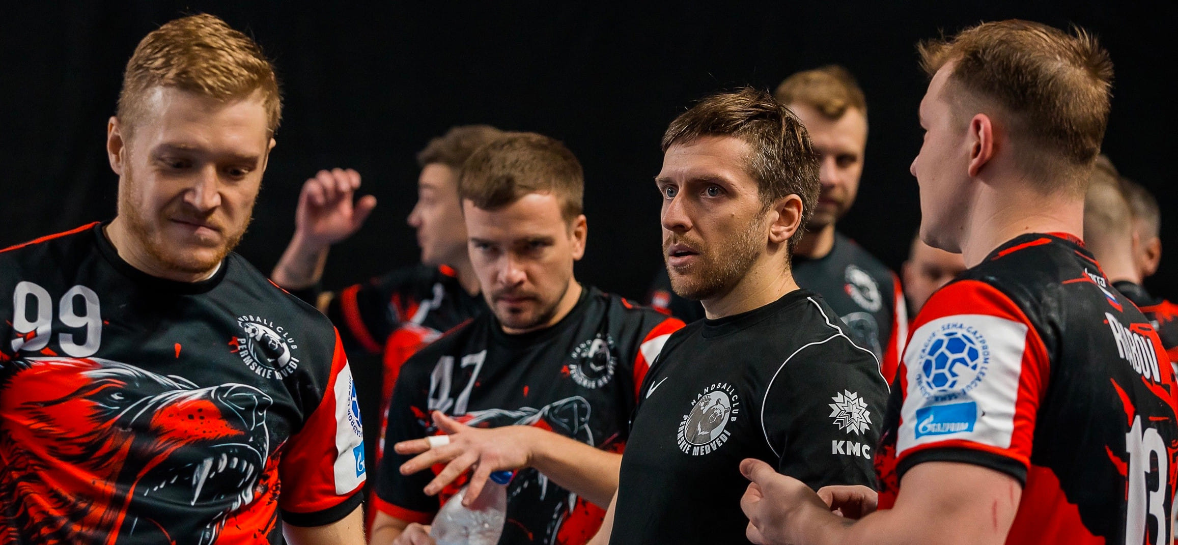 Olimpbet Cуперлига. Ян Ковалёв: "Команда включила мне песню "Сектора Газа" ровно в двенадцать ночи!"