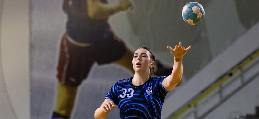 Olimpbet Суперлига. Правая полусредняя "Звезды" Анна Николаева остаток сезона проведёт в аренде в краснодарской "Кубани"