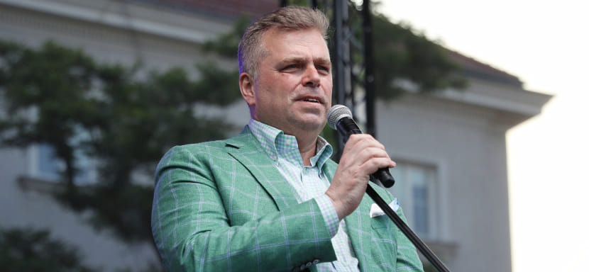 Польша. Бертус Серваас: "Мы вместе строили этот клуб 21 год, но моё время истекло. К сожалению, здоровье не позволяет мне оставаться на посту"