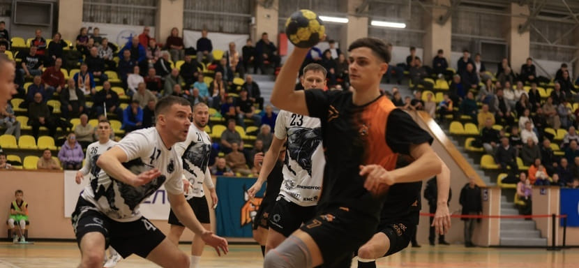 После двухнедельной паузы возобновляется мужской чемпионат России: сегодня матчи пройдут в Перми, Санкт-Петербурге и Москве