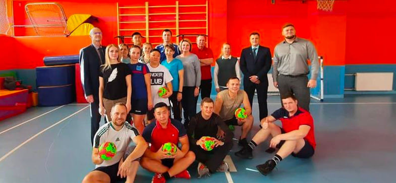 Россия. В Южно-Сахалинске завершилась программа 4-дневного гандбольного семинара для педагогов, обучающих школьников ручному мячу