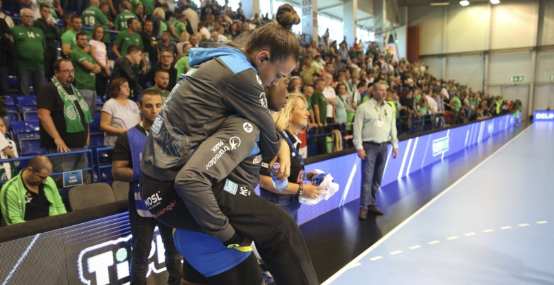 Франция. Подтвердился диагноз Лоры Глозе: частичный разрыв крестообразной связки. Голкипер "Меца" пропустит чемпионат мира