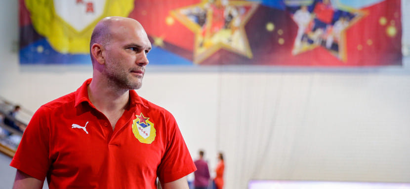 Суперлига. Василий Славин: "Рады, что получилось показать матчи в федеральном эфире. Рассчитывали оставить трофей в Москве"