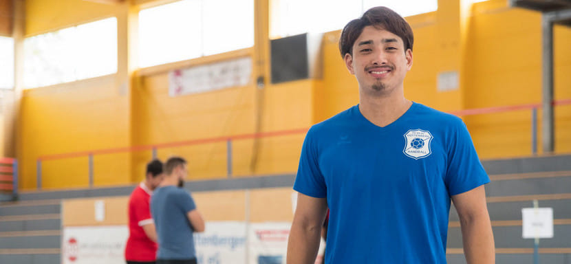 Германия. Новичок бундеслиги "Кобург" отдал в аренду в "Хюттенберг" (Д2) японца Рюгу Фуджиту