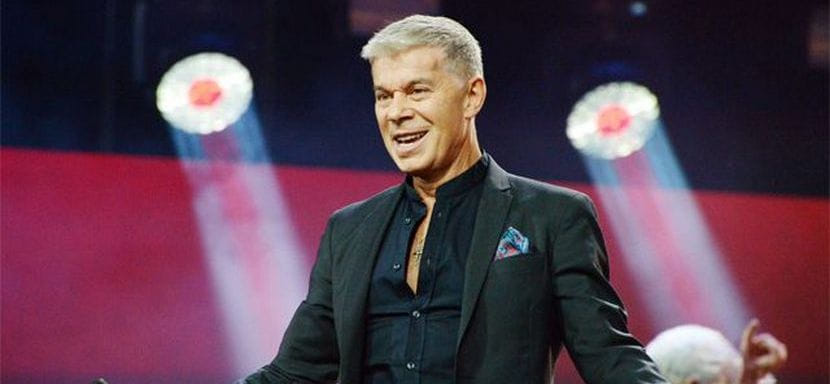 Олимпиада. Народный артист России Олег Газманов: "Дорогие девушки, отомстите за наших футболистов. Порвите там их всех!"