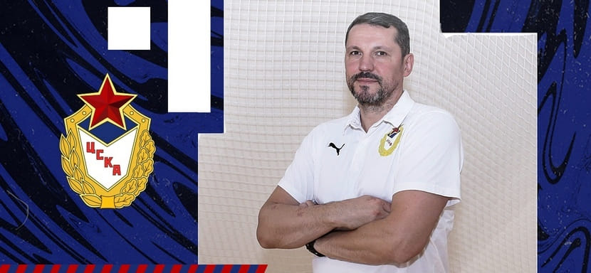 Суперлига. Ростислав Гринишин: "Основная задача — вспомнить и наладить игру в связках, отработать движение мяча в атаках и действия в защите"