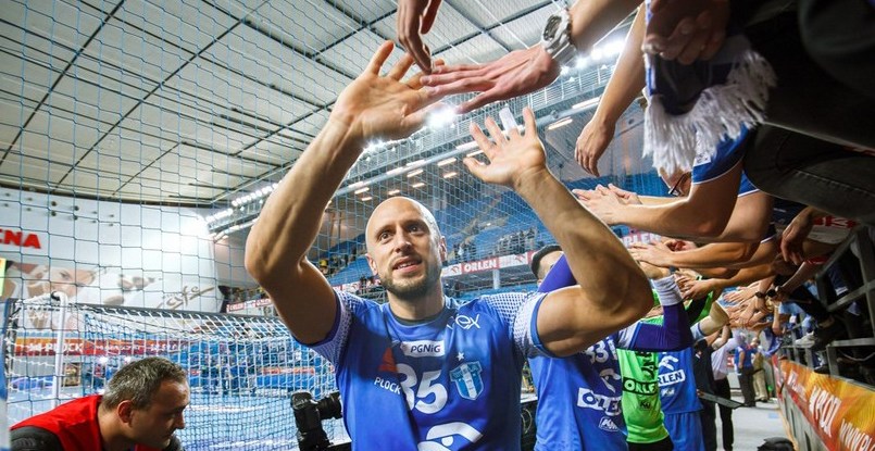 Польша. Шесть голов российского полусреднего Константина Игропуло помогли "Висле" победить "Калиш" и еще пять результатов игрового дня