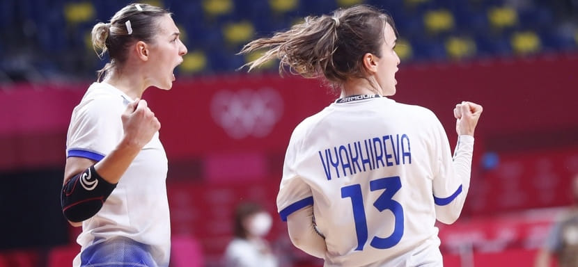 Лига чемпионов. Россиянки Дарья Дмитриева и Анна Вяхирева вошли в символическую сборную 10-го тура группового раунда (ВИДЕО)