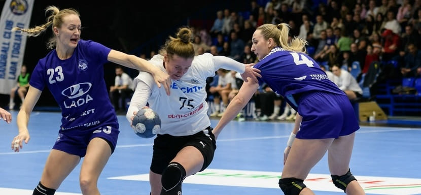 "Ростов-Дон" выиграл в гостях у тольяттинской "Лады" и вновь единолично стал лидировать в турнирной таблице Суперлиги