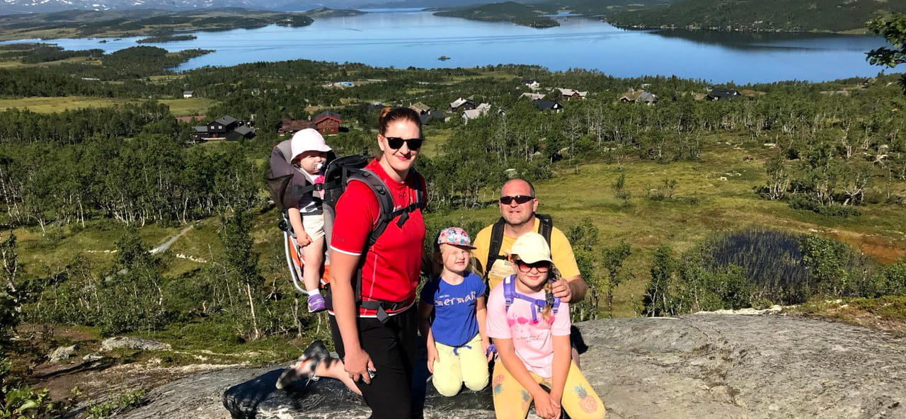 Ольга Медведева (Чернова): "У меня хотели отнять дочерей за то, что учила их русскому языку"