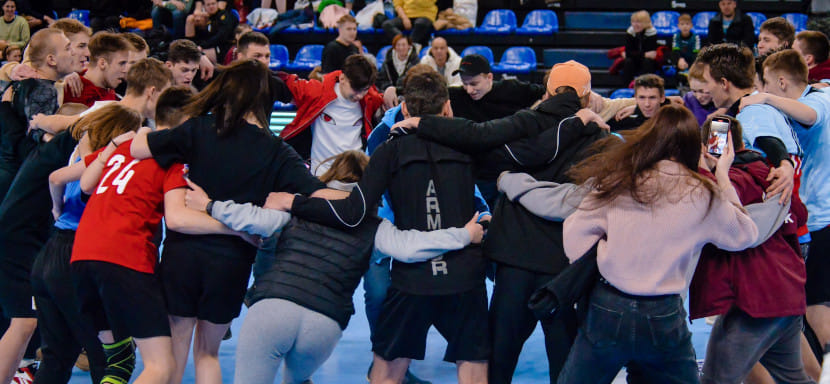 Россия. Завтра в Чехове стартует крупнейший юбилейный 10-й Всероссийский турнир "Герои города". В соревнованиях примут участие 50 команд