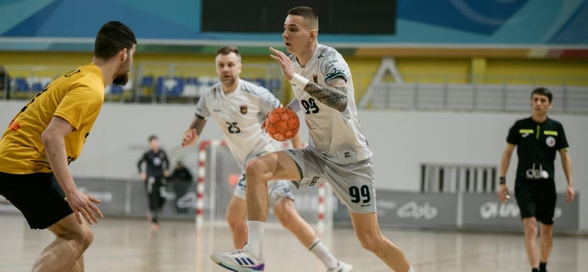 "Акбузат" дважды обыграл "Технолог-Спартак", "Зилант" победил "Ростов" в матчах высшей лиги