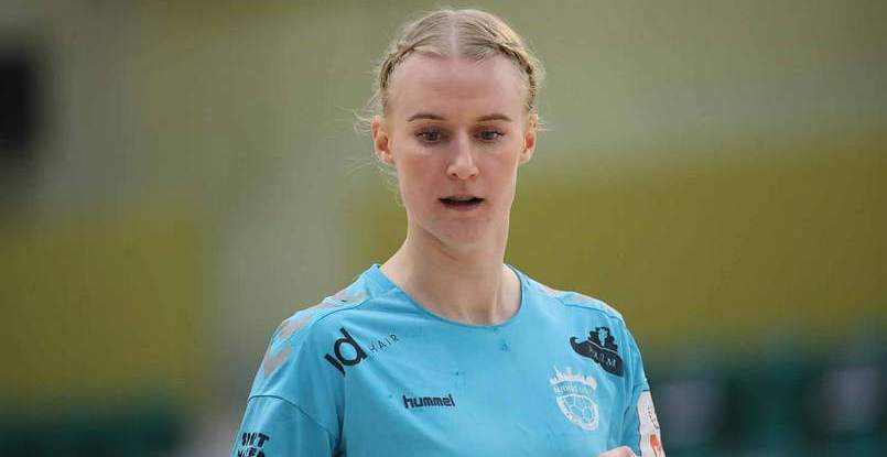 Дания. "Орхус" продлил контракт с капитаном Эммой Могенсен