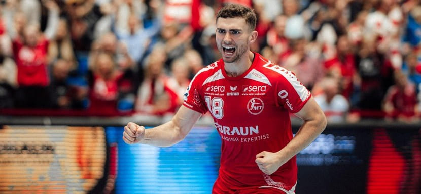 Левый крайний Флориан Дростен продолжит защищать цвета "Мельзунгена"