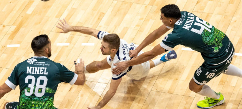 Франция. "Пари Сен-Жермен" обыграл "Ним", а "Тулуза" оказалась сильнее "Ренна" в заключительных матчах 1/4 финала Кубка страны