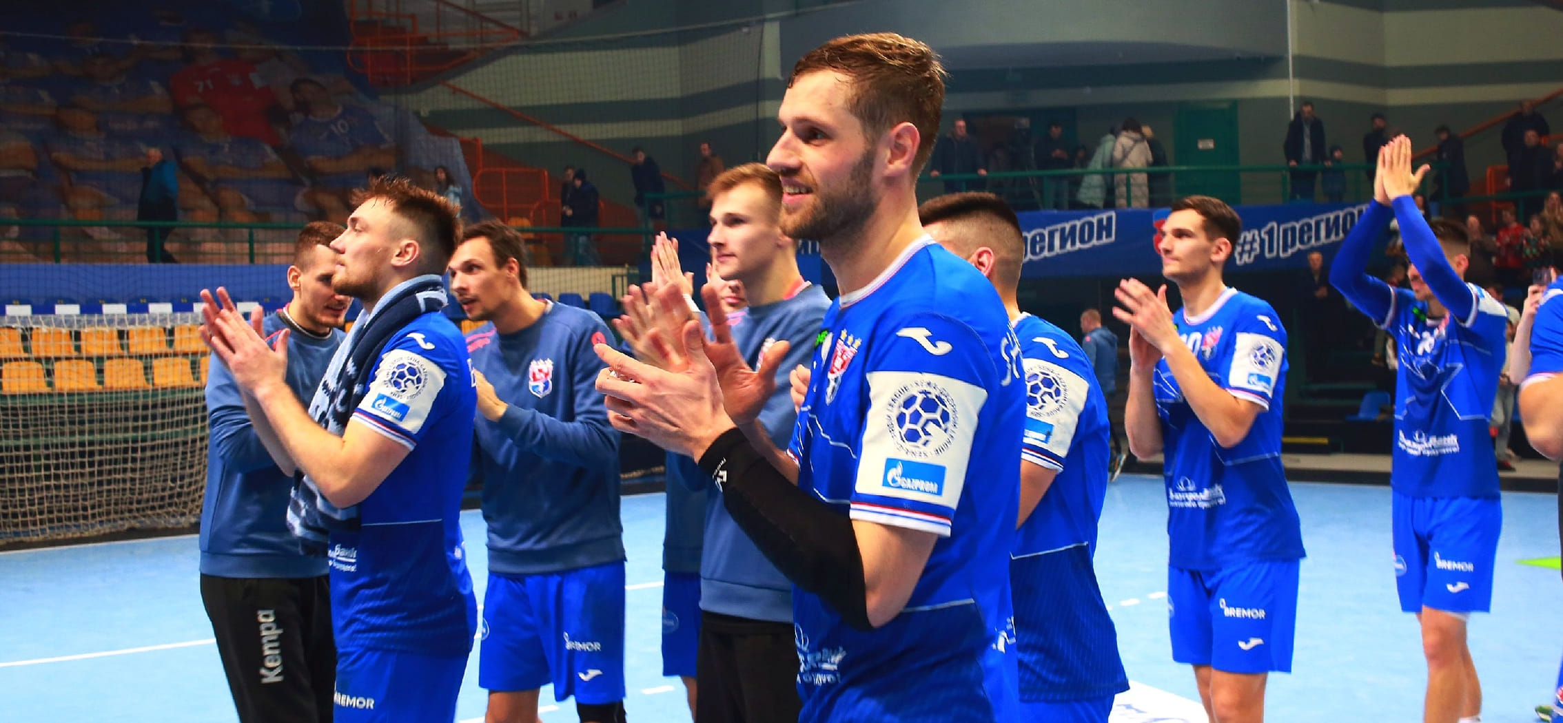 Беларусь. Максимум мешковцев, армейское братство и интрига, которая умерла досрочно. Итоги декабря